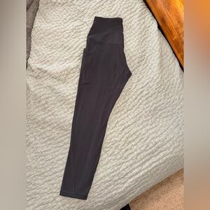 Lululemon Align High Rise 25” with pockets